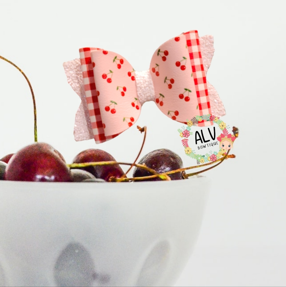 Cherry 🍒  Bow
